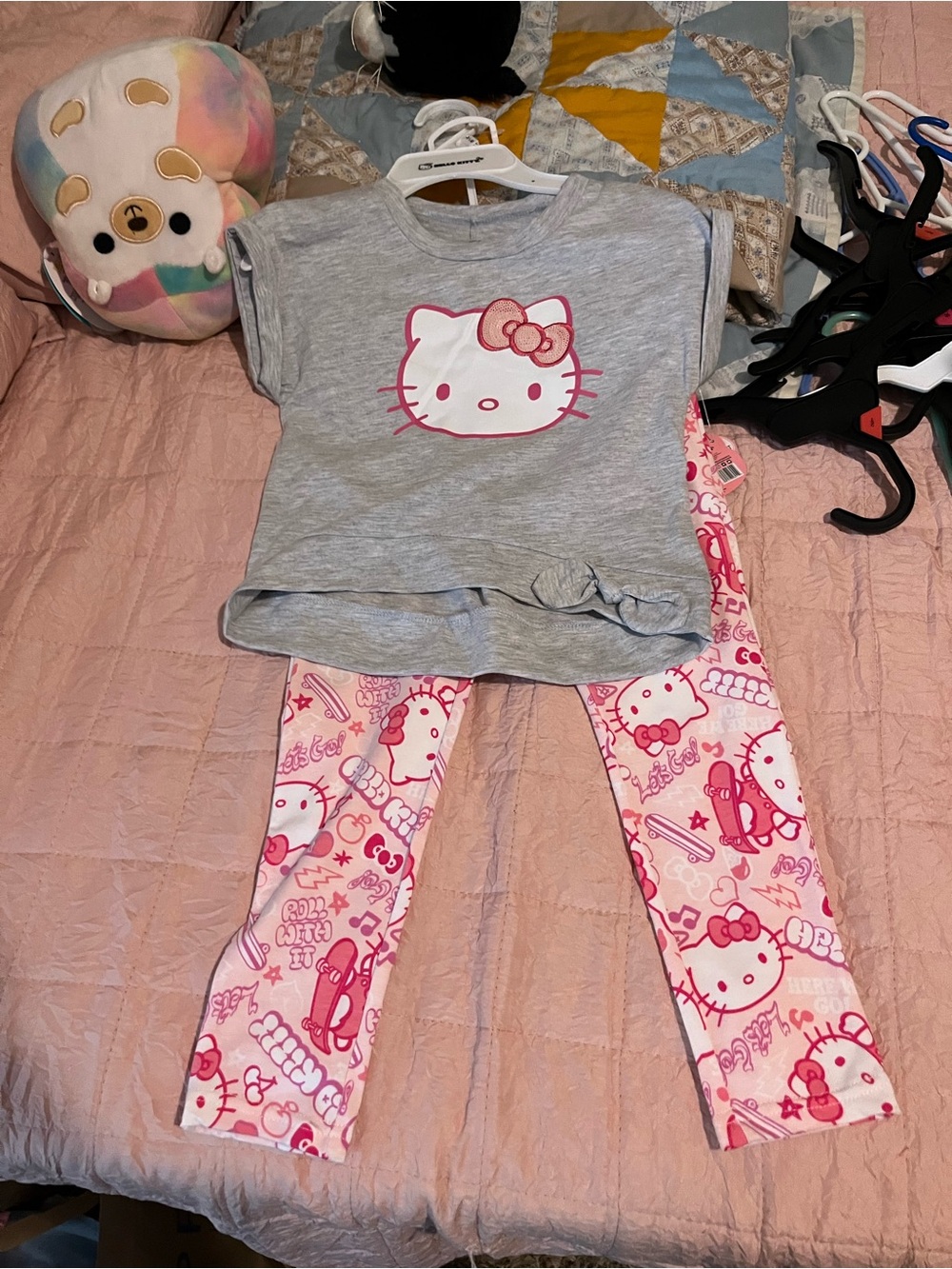 Hello Kitty Gray Top with Pink Printed Leggings  Set